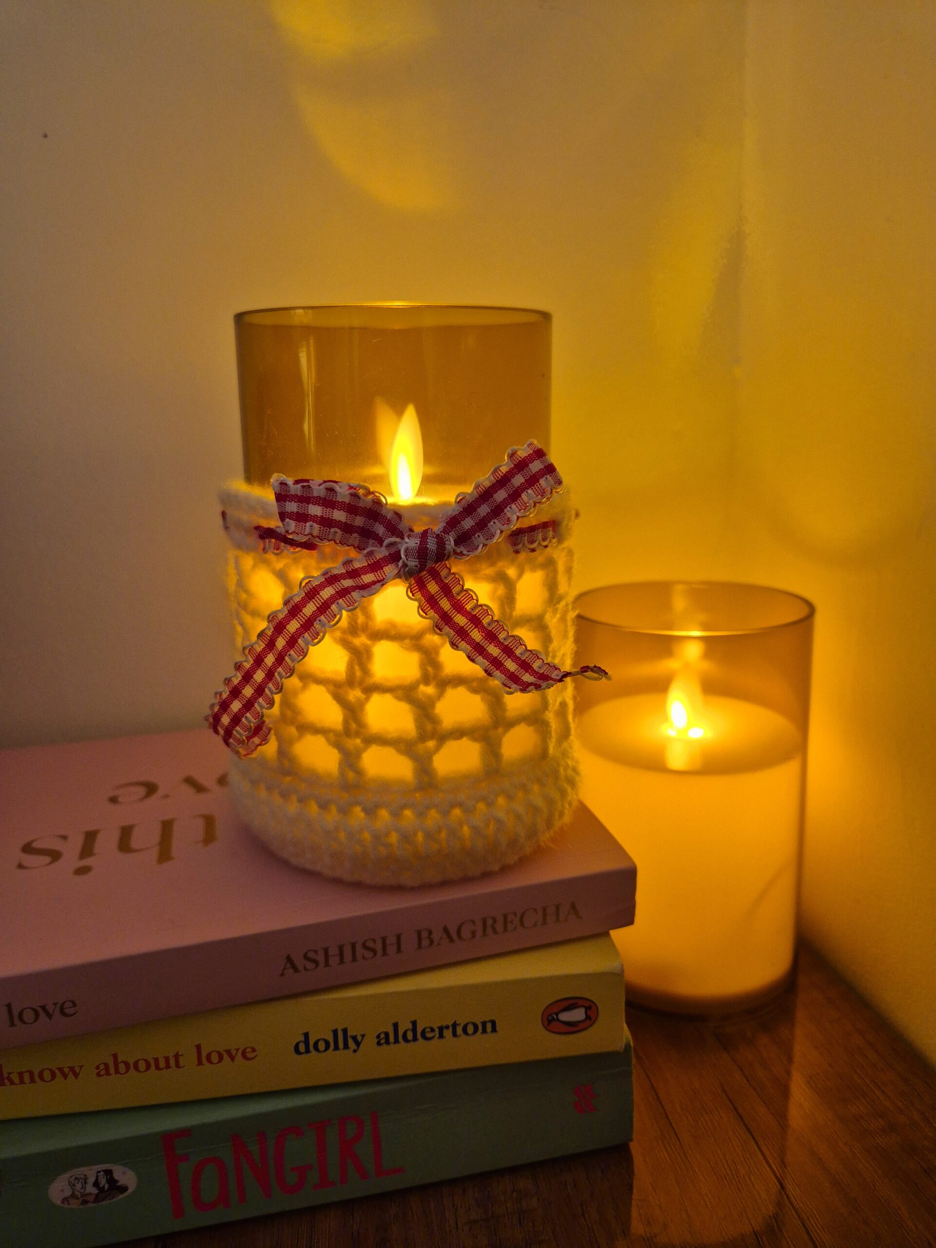 Moonlight Cozy Glow – Handmade Crochet Candle Holder